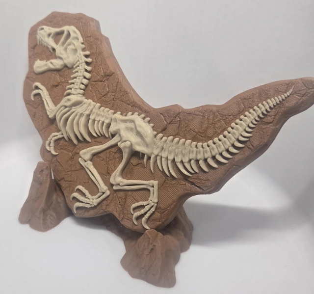 Dinosaur Fossil Desk Stand.