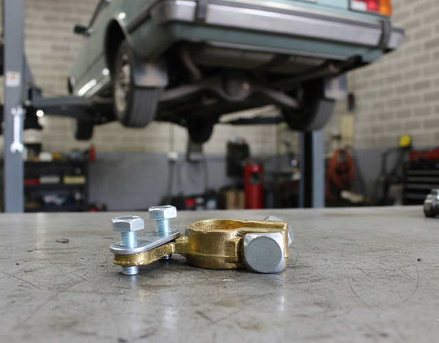 Bateriová svorka 01660