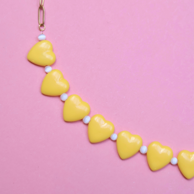 Collier Coeurs Jaunes