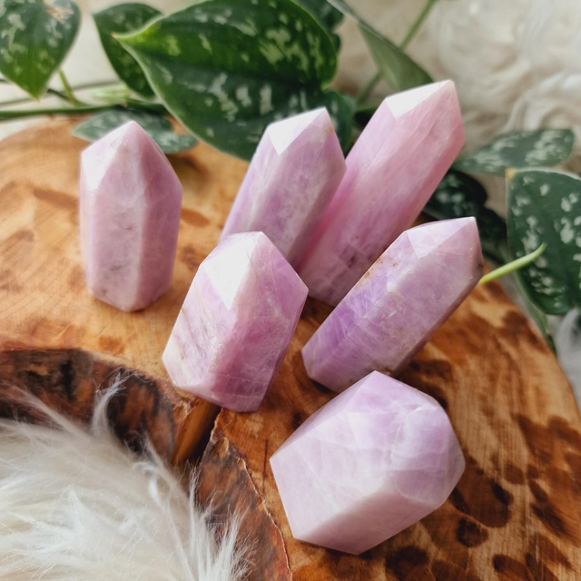 Kunzite Points 