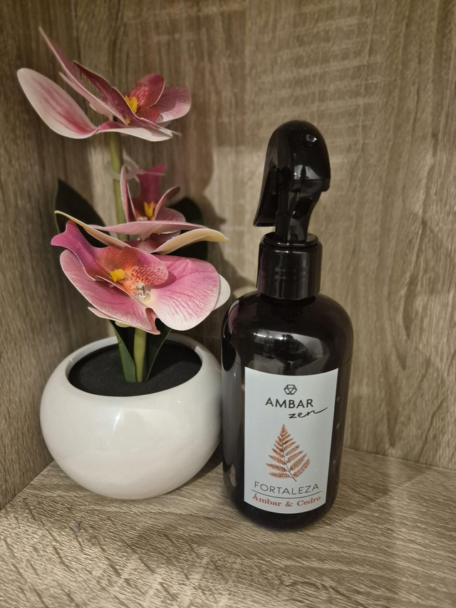 Brume ambiance &quot; Ambre et cèdre &quot;