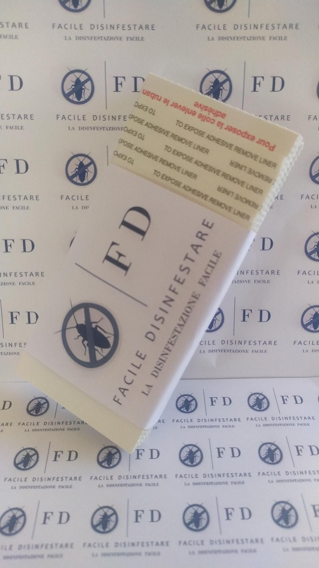 Pack 10 Trappole Blatte e Scarafaggi Facile Disinfestare 