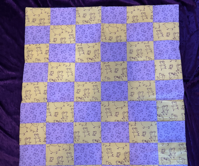 Quilt/Lap Blanket Peppa Pig Design