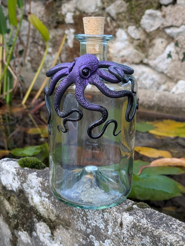 Bouteille apothicaire transparente 70 cl pieuvre violette 