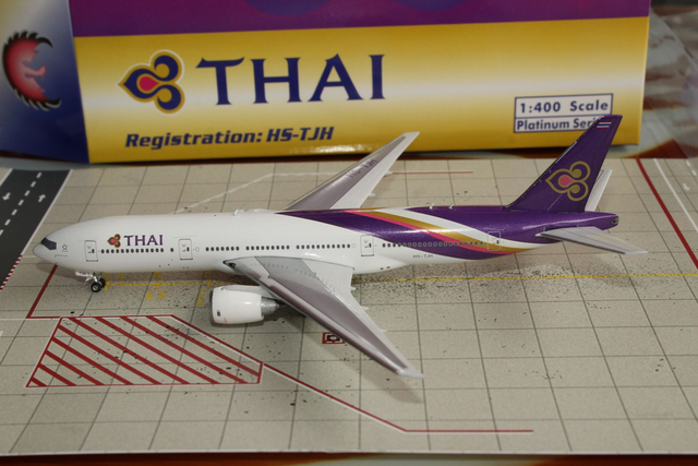Thai B777-200 (HS-TJH), 1:400