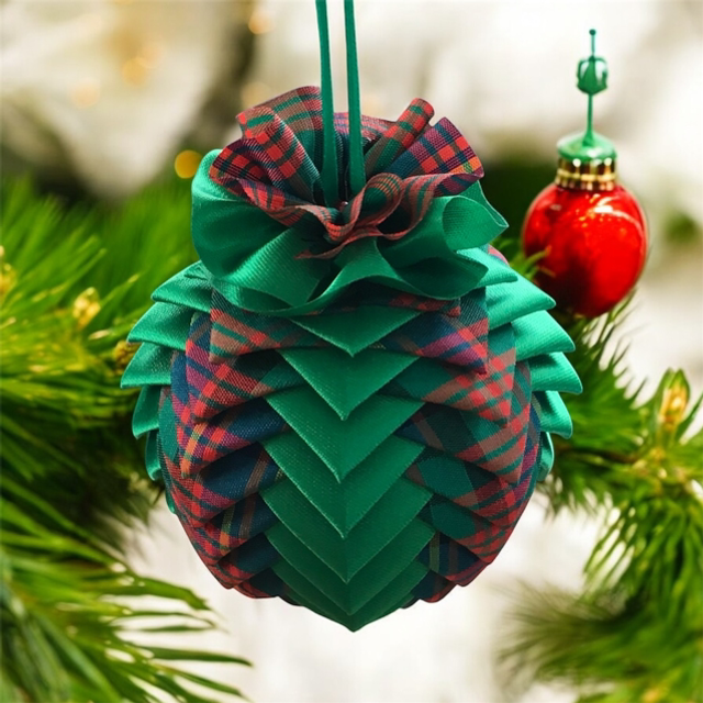 Christmas Ribbon Ornament