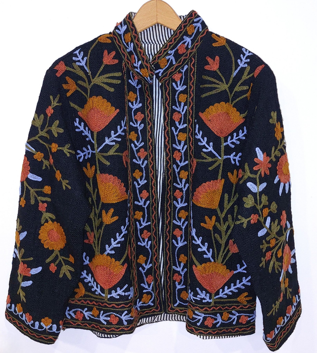 Veste réversible en coton TNT noir - Brodée Suzani, fleurs - Doublure à rayures - Confectionnée à la main
