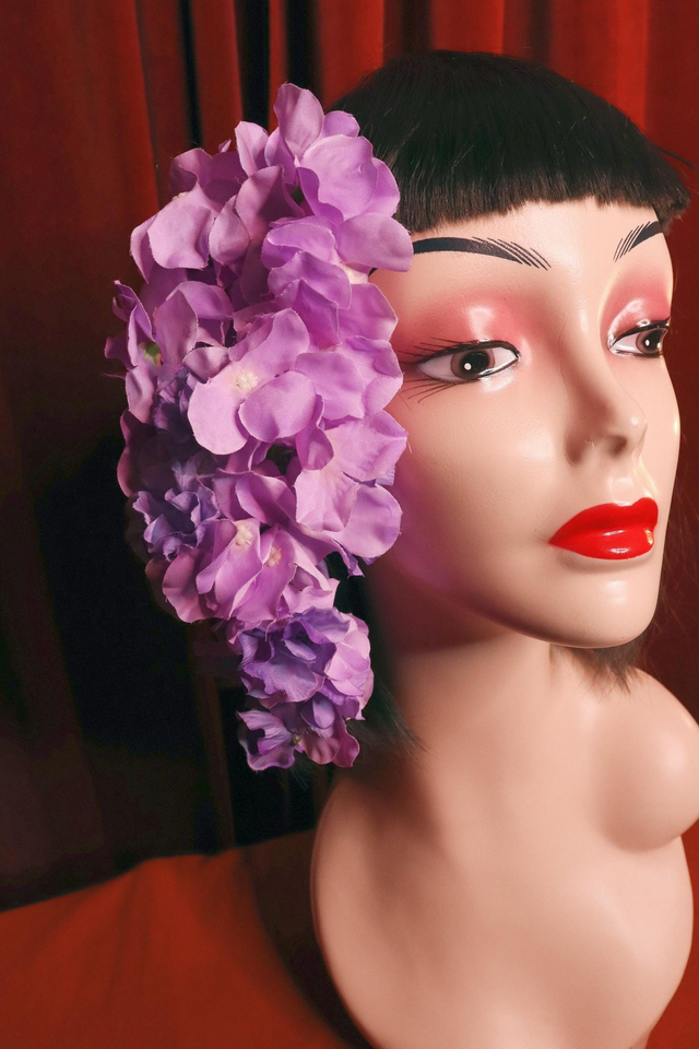 Hair flowers • Violet waterfall