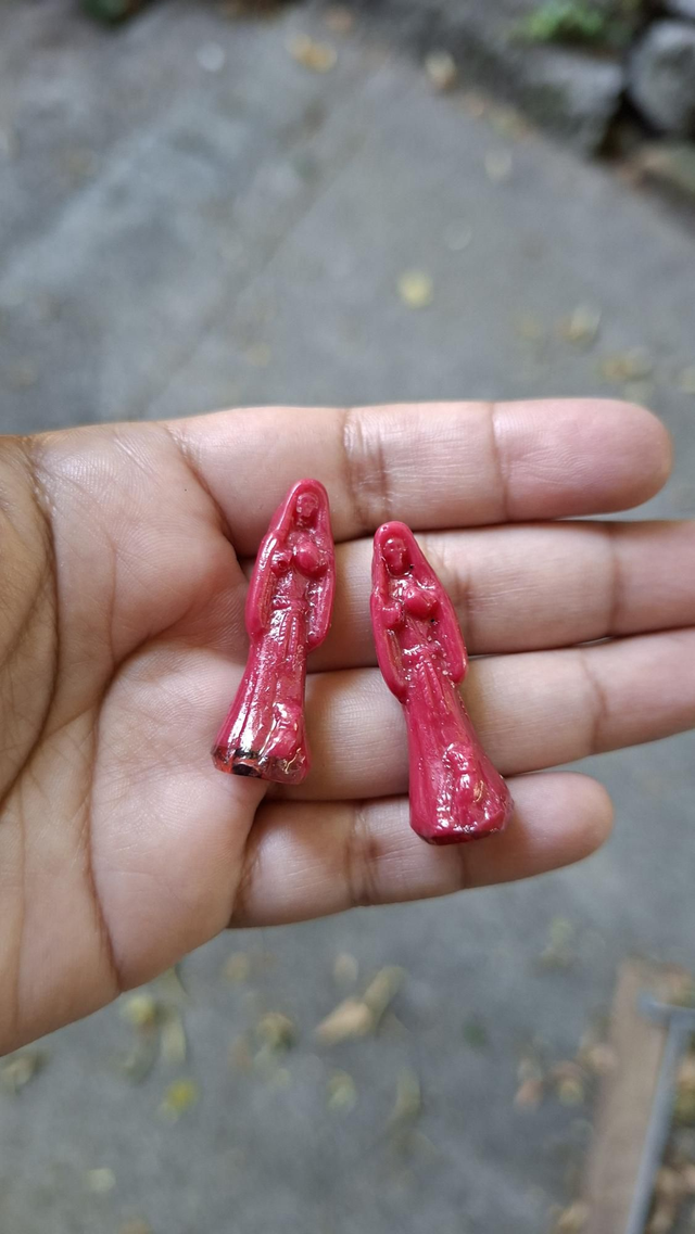 Mini santitas rose foncées 