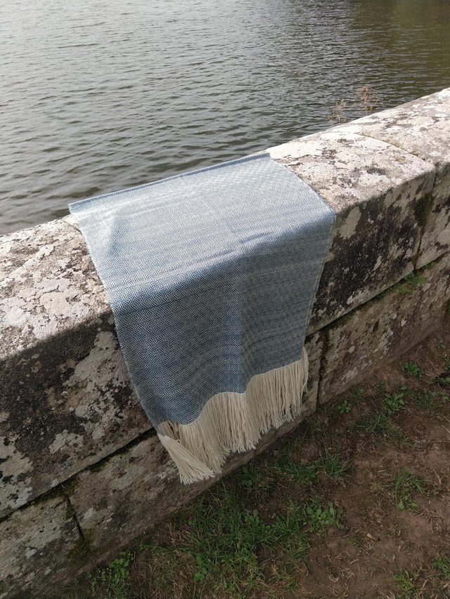 châle tissage diamant  sergé 2/2 brisé