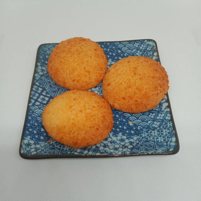 Biscuits à la Noix de Coco      (8 pièces) 
