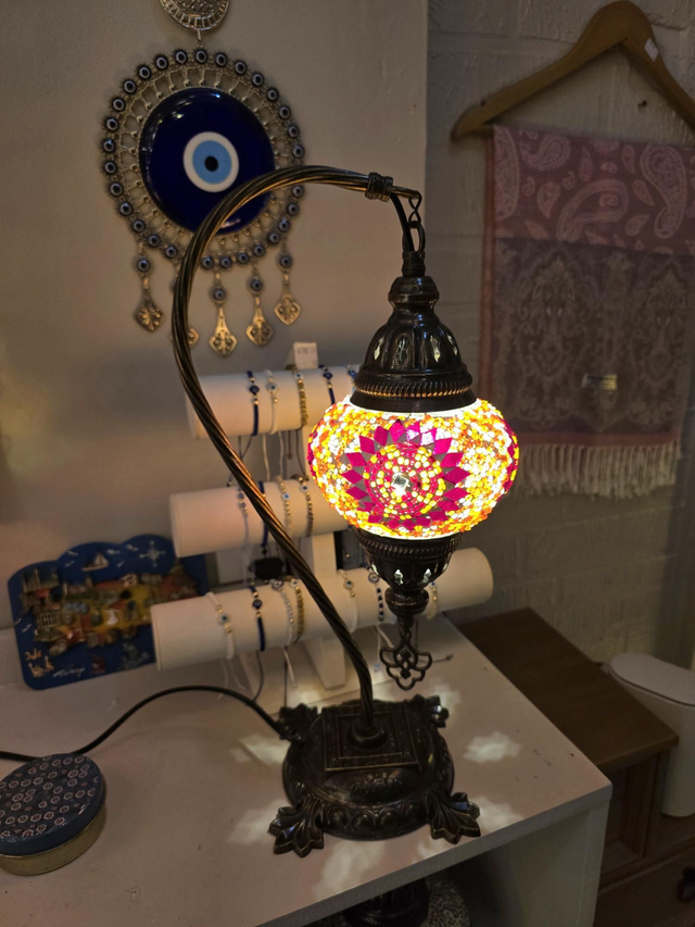 Medium Mosaic Swanneck Table Lamp