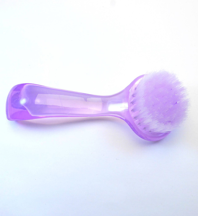 Βουρτσάκι νυχιών λιλά
