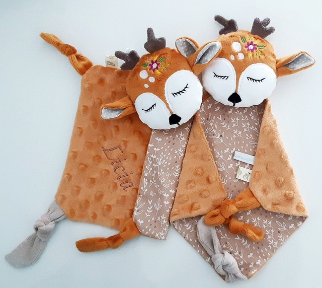 Commande doudou biche faon prénom Licia pour Blandine S.F