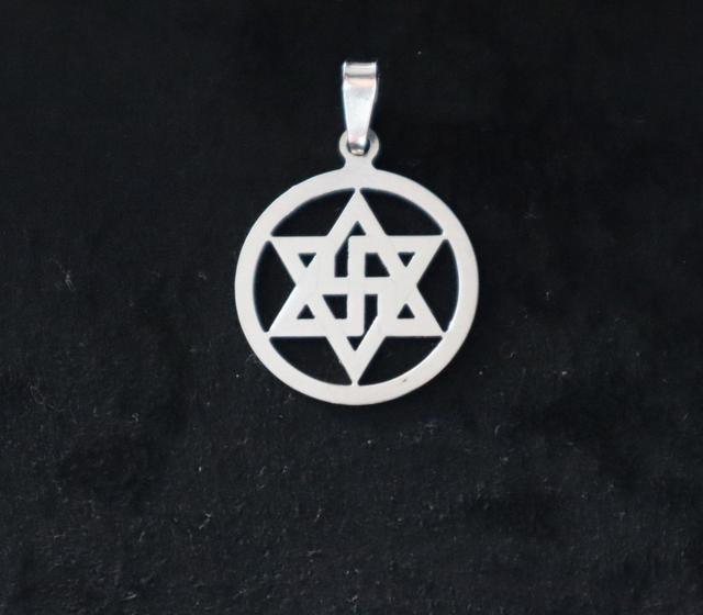 Symbol of infinity,  Medal INOX with circle 23 mm. (réf. OSCLI 23)