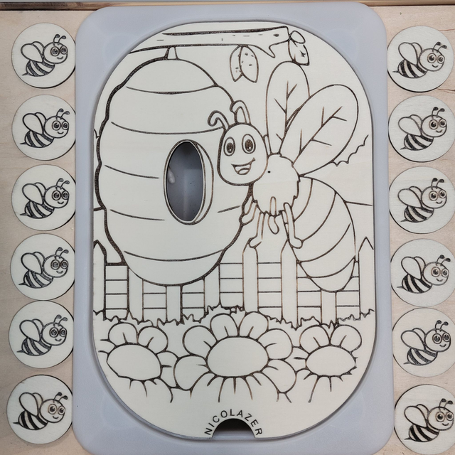 Insert sensoriel bois compatible trofast &quot;les abeilles&quot;