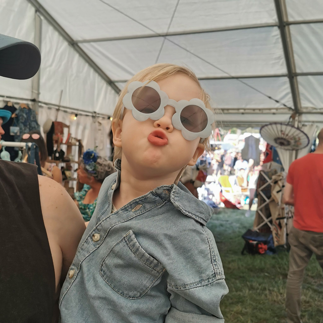 Daisy &amp; Heart Sunglasses