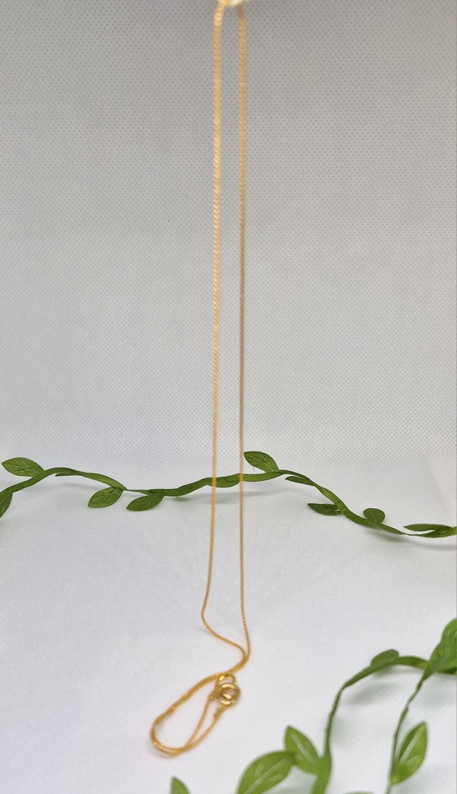 Chaîne serpentine dorée à l'or fin 