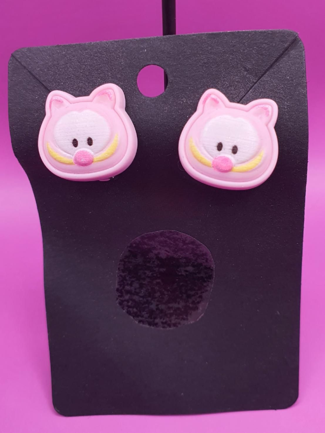 Clip Ons Pink Cat