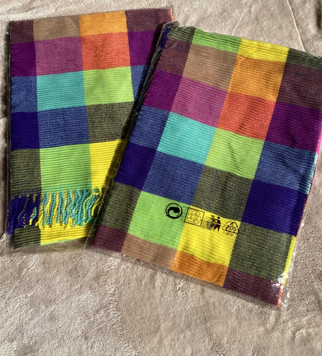 Écharpes plusieurs couleurs 💛🩵💙🧡💚
