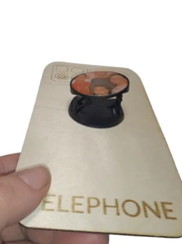 Tient-téléphone personnalisé – Accessoire pratique et unique