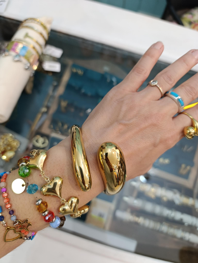 Pulsera brazalete doble gota