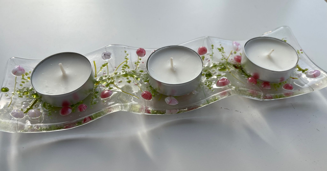 Pink triple Tea light holder