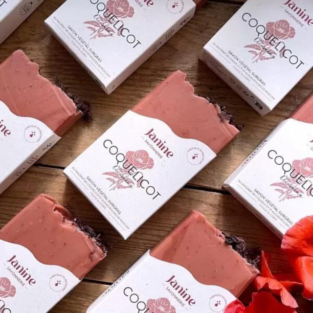 Savon artisanal saponifié à froid - Coquelicot - Avec huiles essentielles - Janine