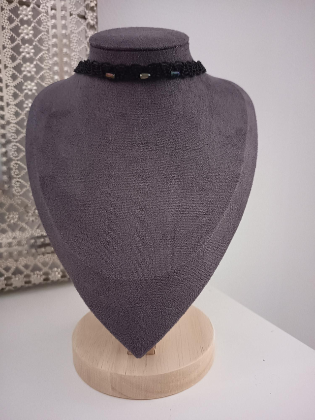 Collier ras du cou"Cristal vert éclatant"