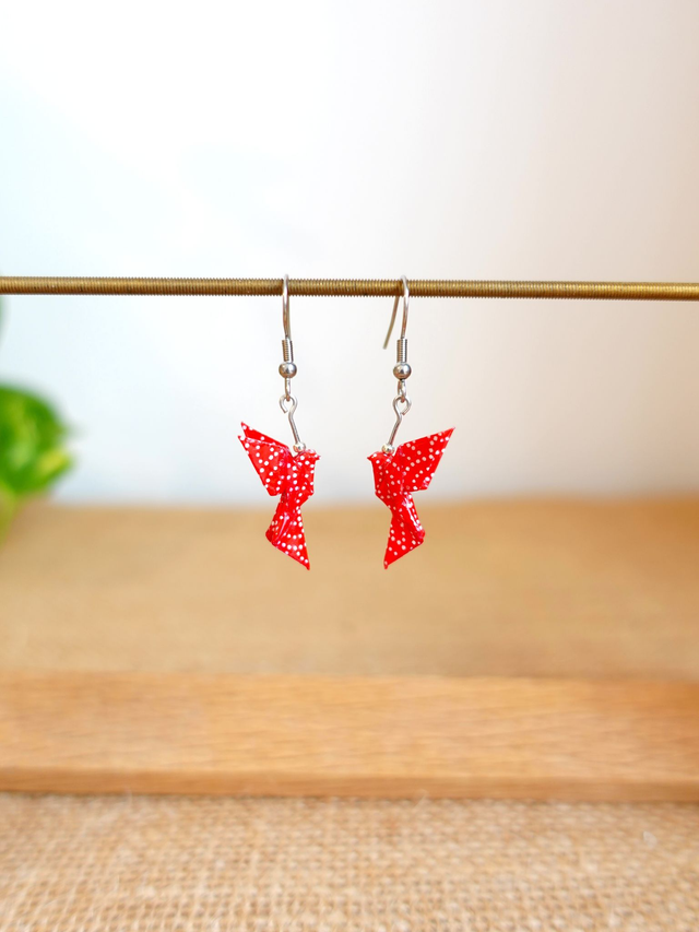 Origami Colombe, oiseau / INOX / Boucles d&#039;oreilles / Papier japonais washi / Rouge à pois blancs, Argent / Bijou japonais origami /