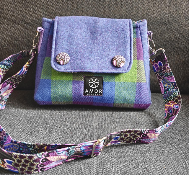Scottish Tweed Strathspey bag.