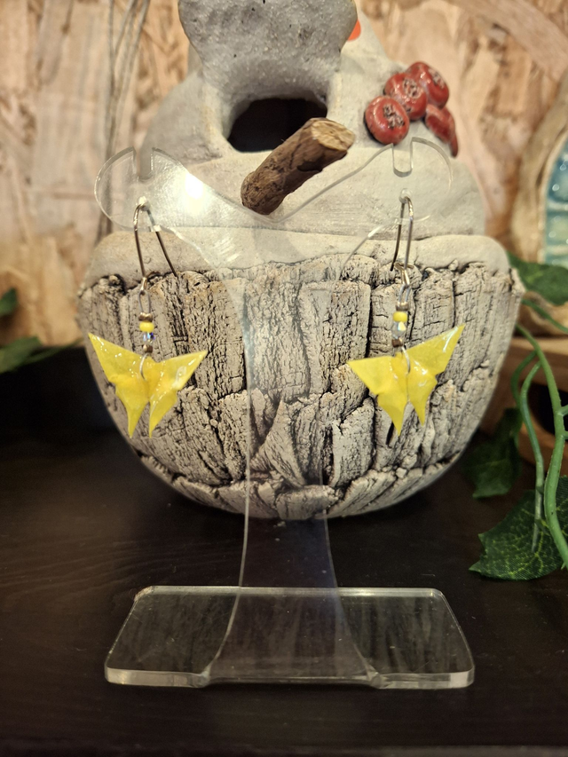 Boucles d'oreilles simples Papillon jaune