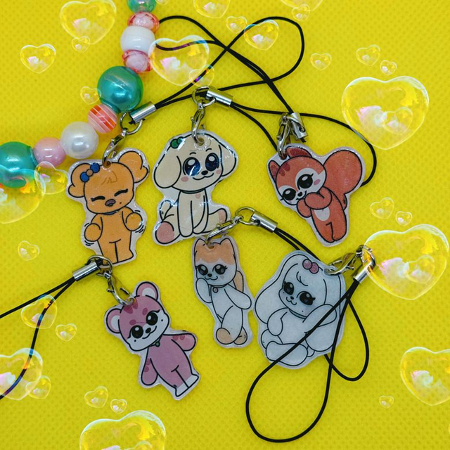 MINiVE handmade phone charms