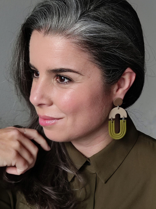 Arcos verde oliva y taupe