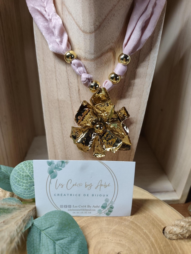 COLLIER BIG FLEUR ACIER INOXY/ TISSU ROSE IRISE 0000208