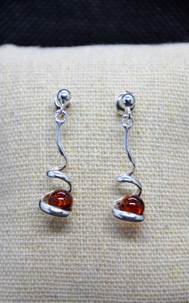 Boucles d&#039;oreilles en ambre &amp; argent
