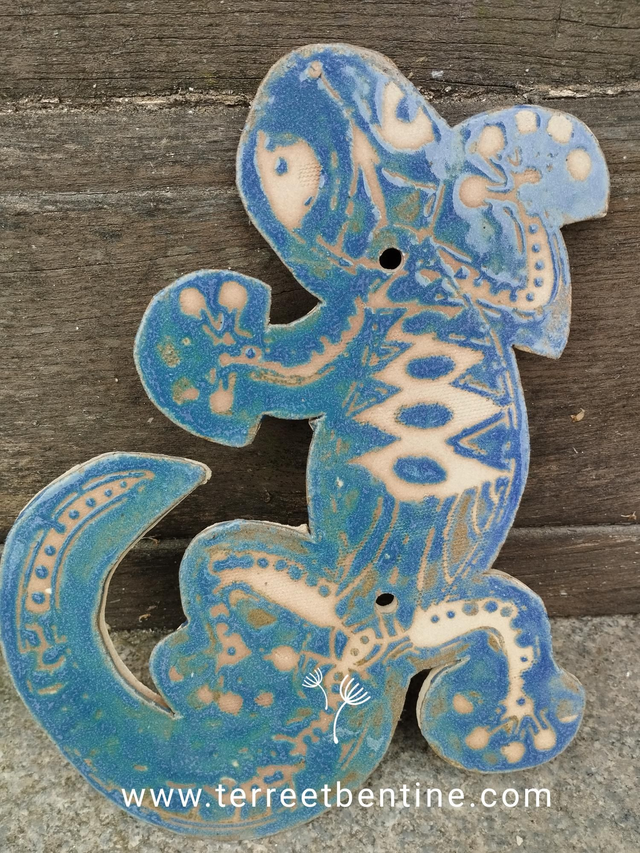 GECKO à fixer au mur - 26 x 20 cm - VENDU