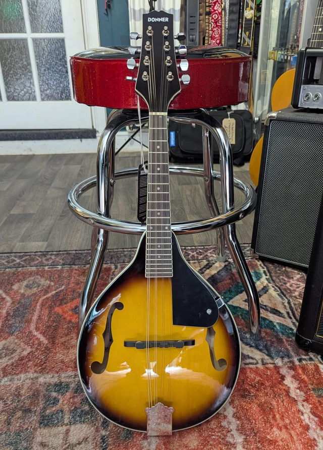 Donner Mandolin 