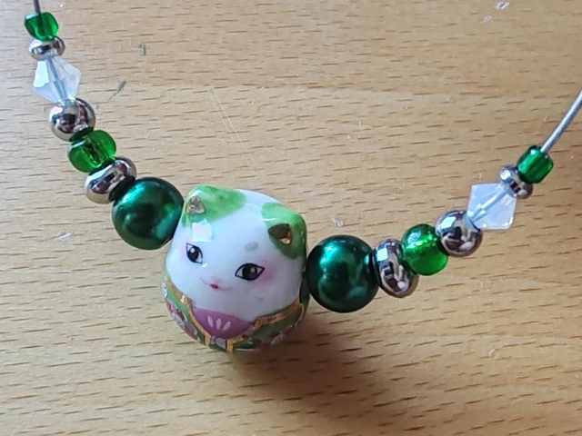 Collier chat porcelaine vert 