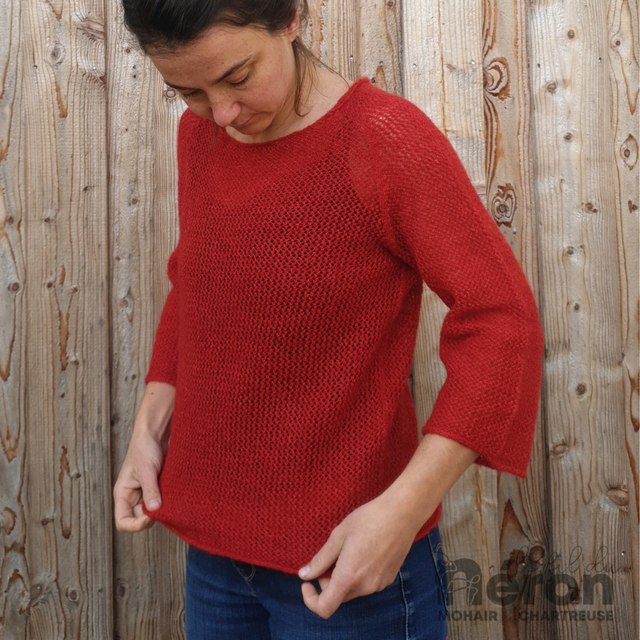 Pull dentelle manches 3/4