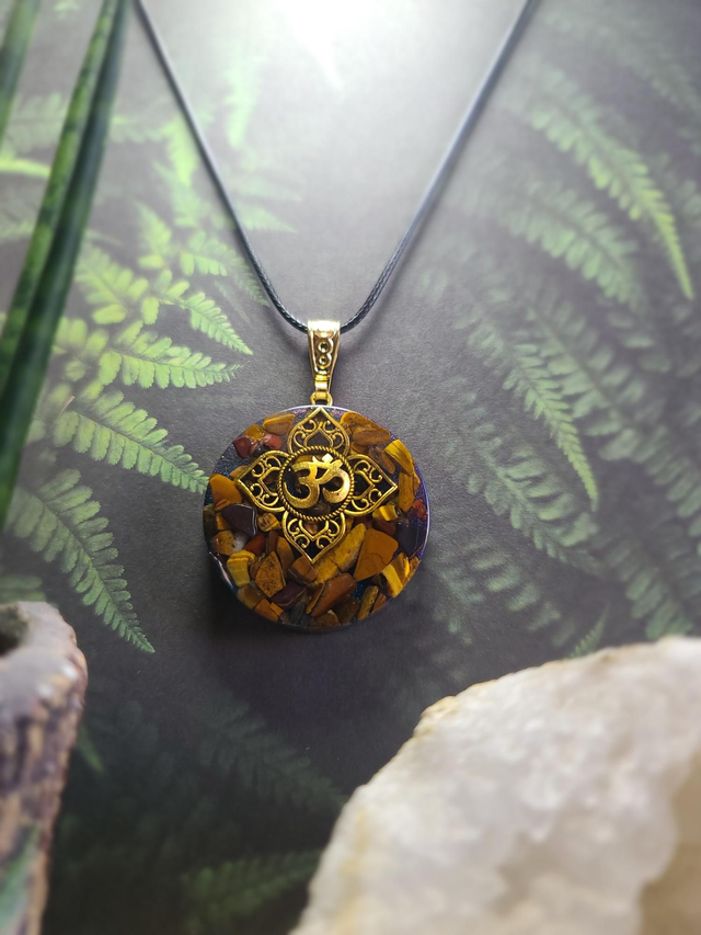 Aum ✨️ Amulette Œil de tigre