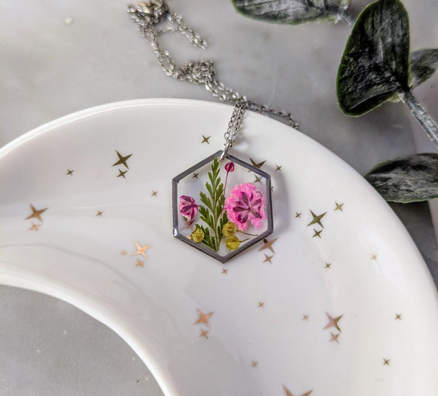 Colgante con paniculata rosa