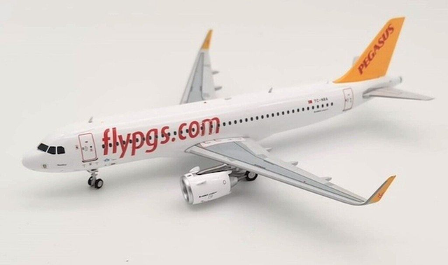 PEGASUS AIRLINES A320NEO (TC-NBA ) 1:200, JFox JFA320038