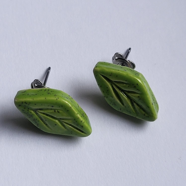 Leaf Drop Earrings - Lime Green