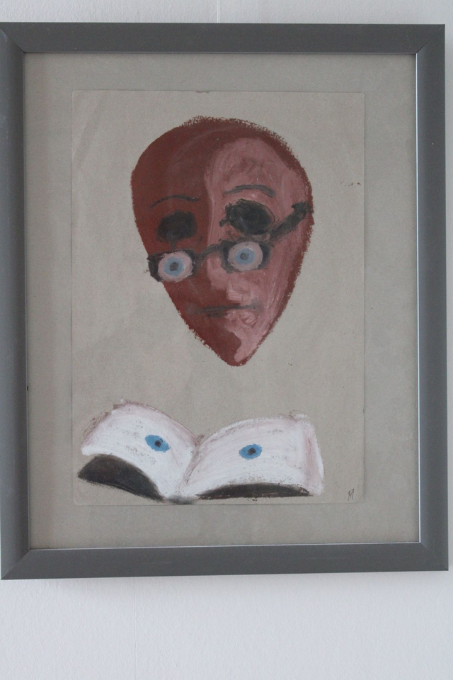 Lezend hoofd origineel ingekaderd