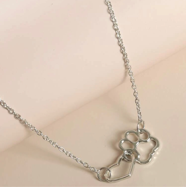 Pawprint/heart Necklace 