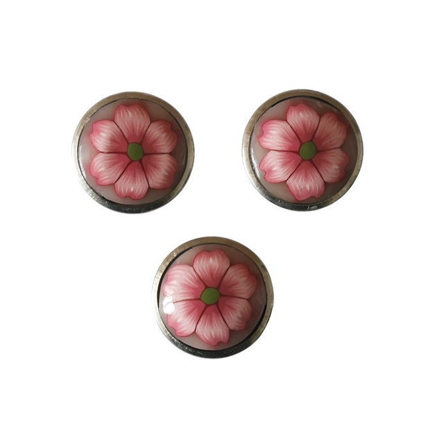 Bouton pression fleur rose