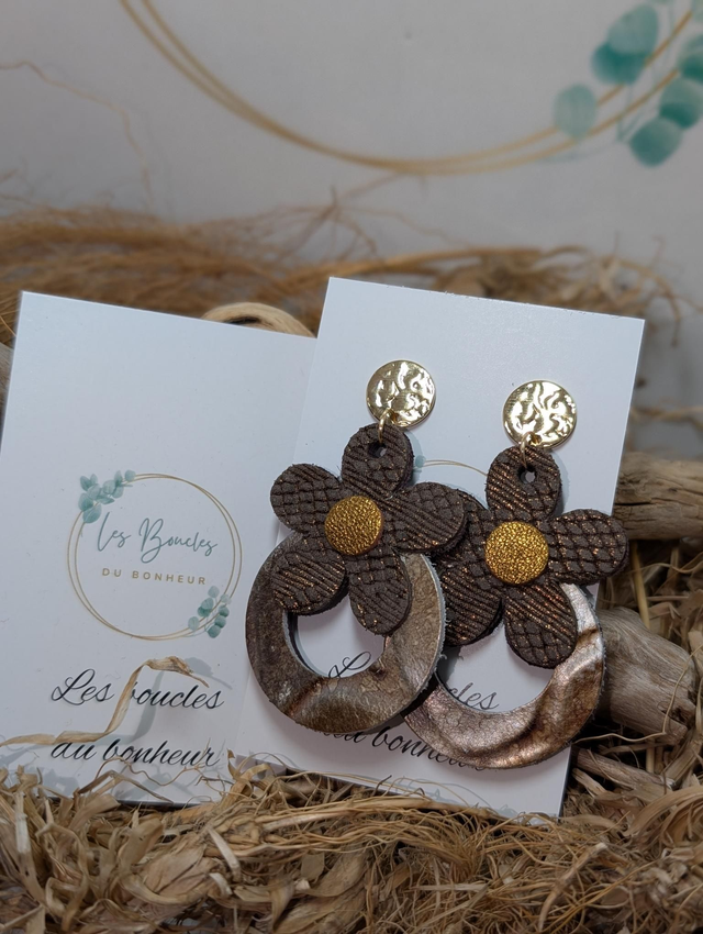 Boucles d'oreilles Baby Marguerite bronze doré m1045
