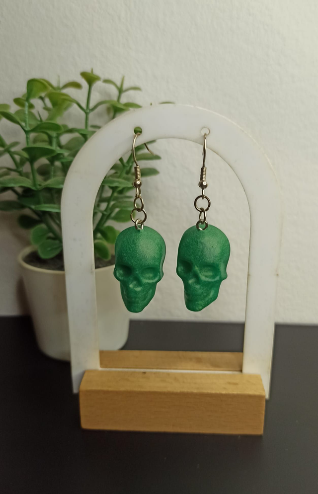 Boucle d&#039;oreille tête de mort (412)