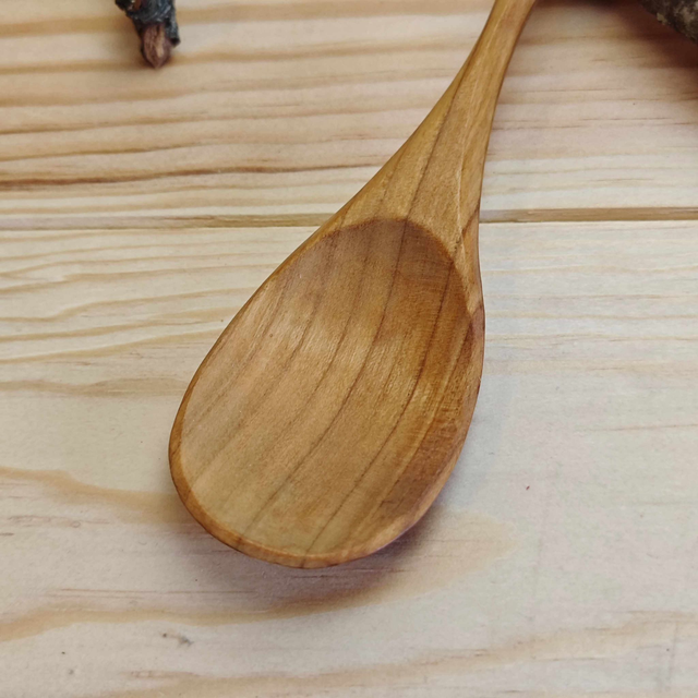 Cuillère en merisier-C034